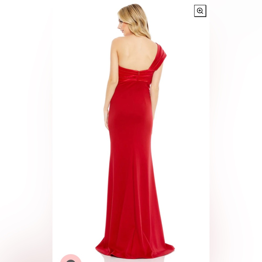 One shoulder drape trumpet gown - Picture 3 of 4